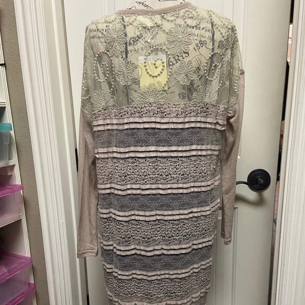 Lace back jacket. - Picture 5 of 5